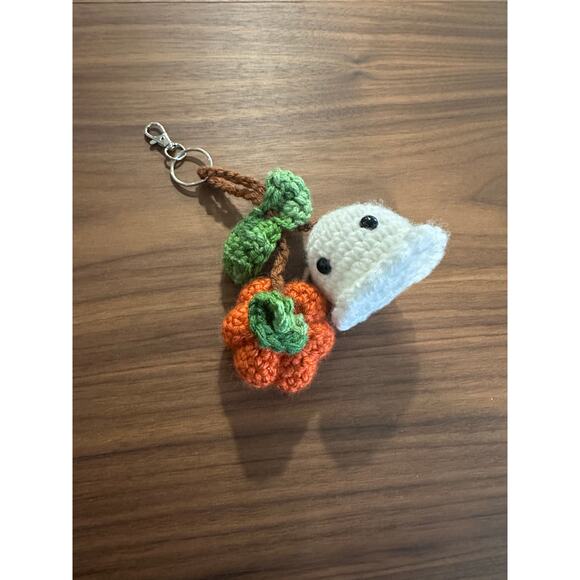 Brand New Hand Made Crochet Halloween Fall Ghost Pumpkin Bag Charm - Picture 1 of 8